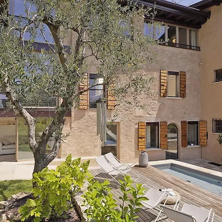Willa Glam Luxury Modern In An Historical Limonaia *