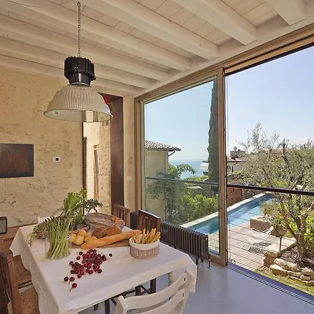 Glam Luxury Modern In An Historical Limonaia Toscolano Maderno