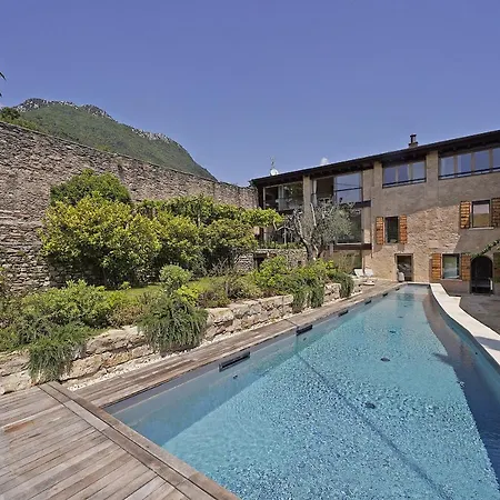 Willa Glam Luxury Modern In An Historical Limonaia