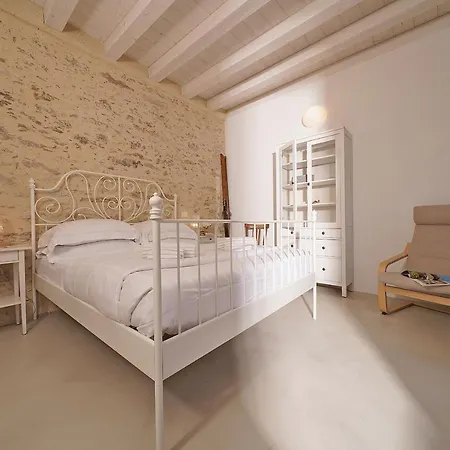 Glam Luxury Modern In An Historical Limonaia Willa *