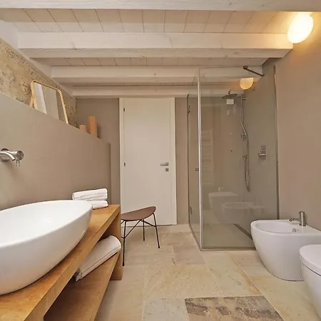 Glam Luxury Modern In An Historical Limonaia * Toscolano Maderno