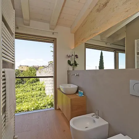 Glam Luxury Modern In An Historical Limonaia * Toscolano Maderno