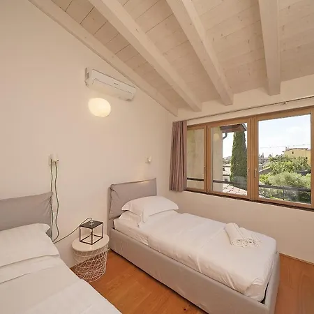Willa Glam Luxury Modern In An Historical Limonaia Toscolano Maderno